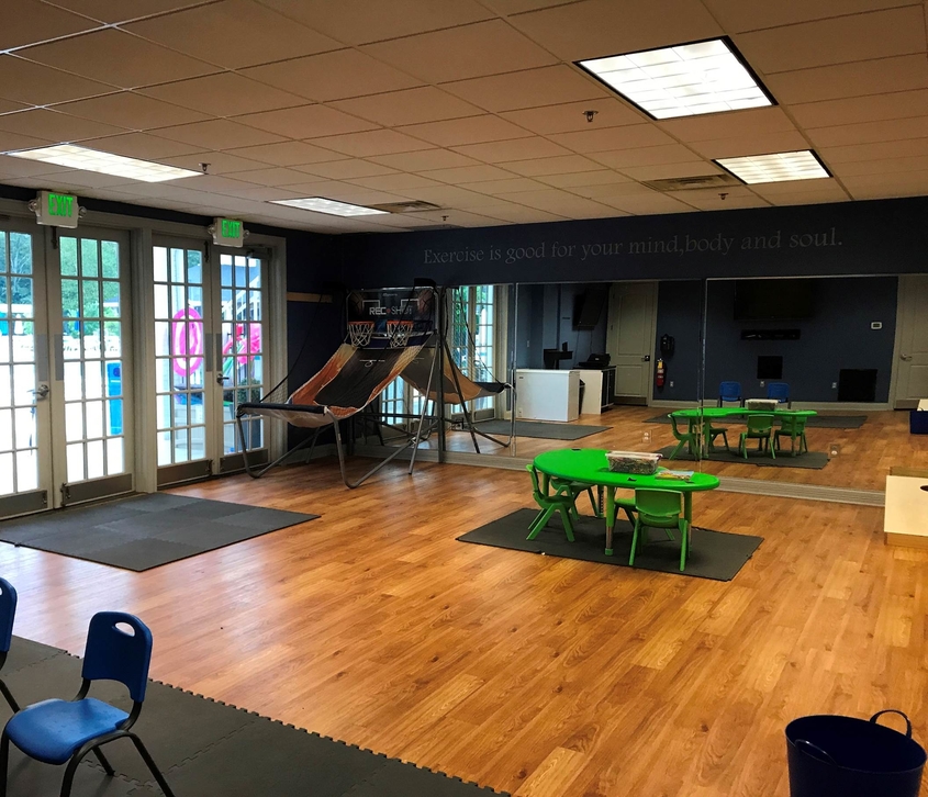 The Signature Club of Lansdowne Pool Facilities